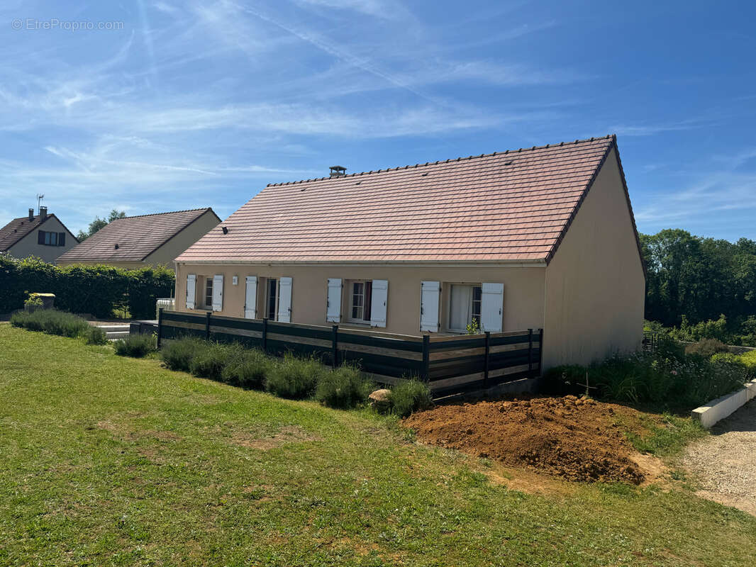 Pavillon de plain pied avec grand terrain à Coutarnoux (89440) au prix de 184 575 € F.A.I. - photo 21