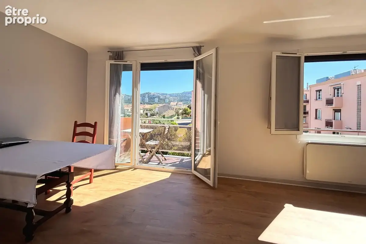 Marseille 8ème, entre Bonneveine et Pointe Rouge : T2 en dernier étage au calme absolu - photo 5