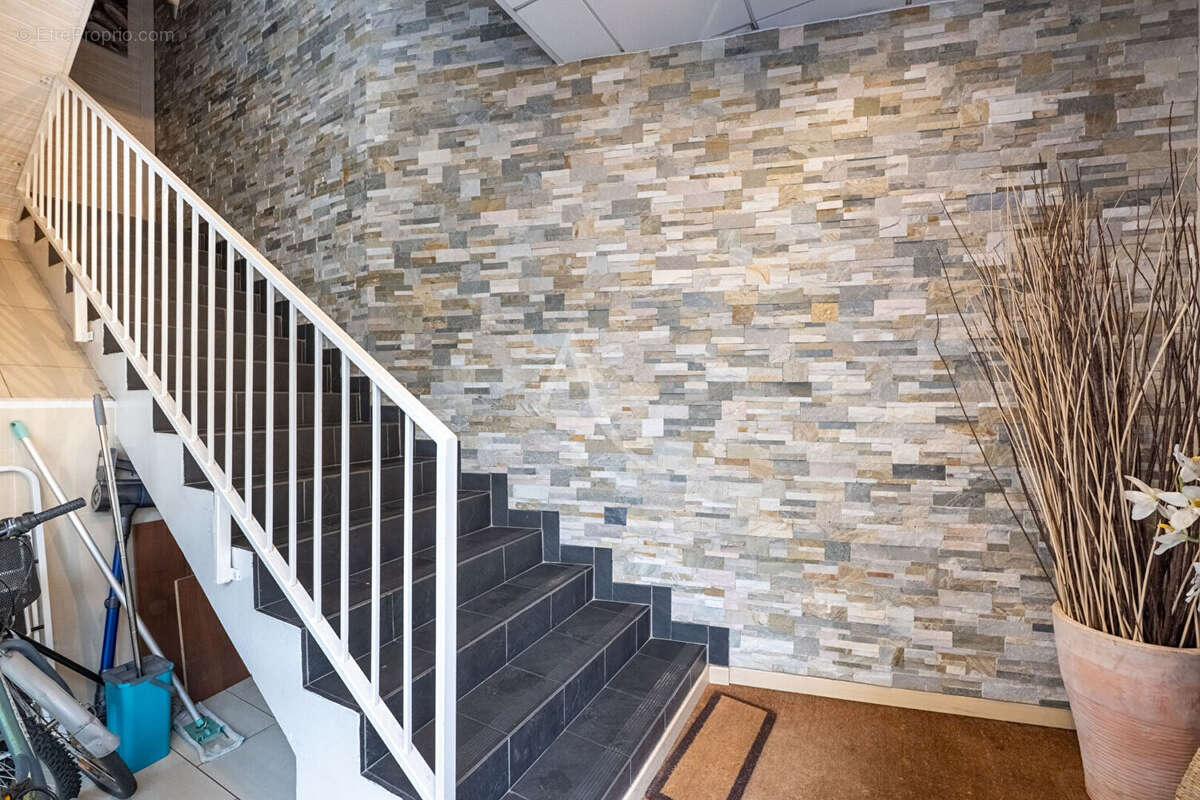 Appartement à SAINT-OUEN-L'AUMONE