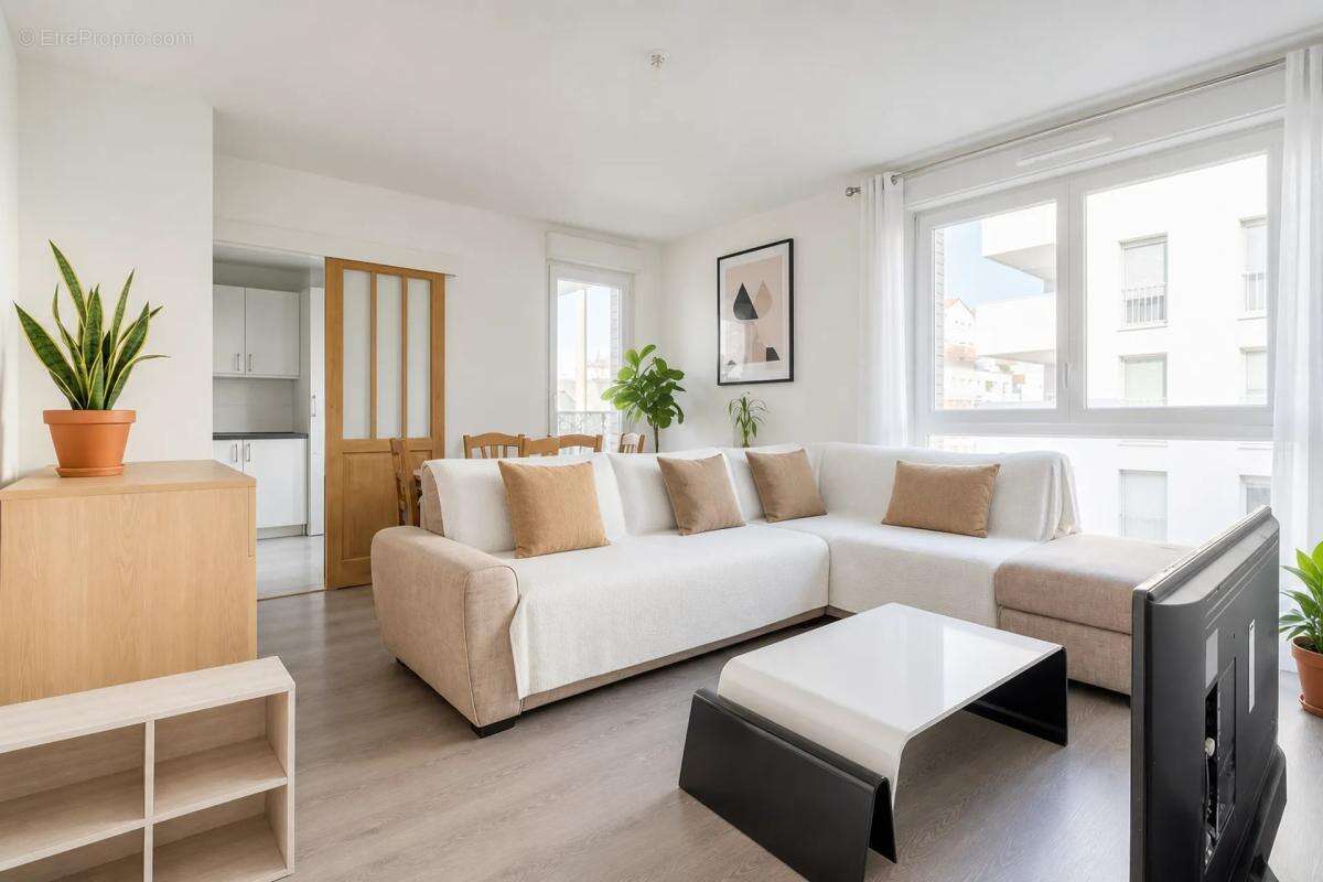 Appartement 3 pièces de 62 m2 en vente à Neuilly-sur-Marne - Idéal pour primo accédant ou petits ménages - photo 2