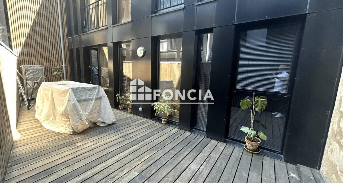 Appartement à BORDEAUX