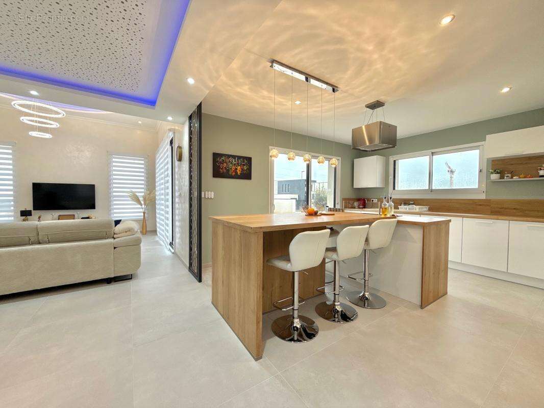 Maison à PERRIGNY-LES-DIJON