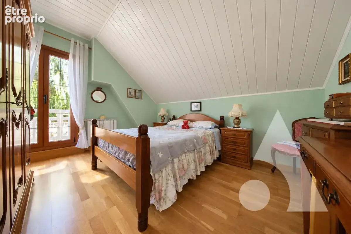 Maison Individuelle 101,21m2 au sol, 5 pièces proche gare - photo 7