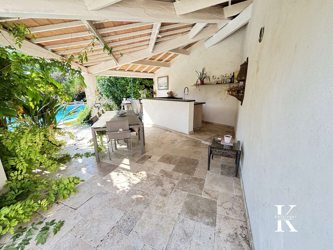 Maison 180 m² à Hyeres  - photo 7