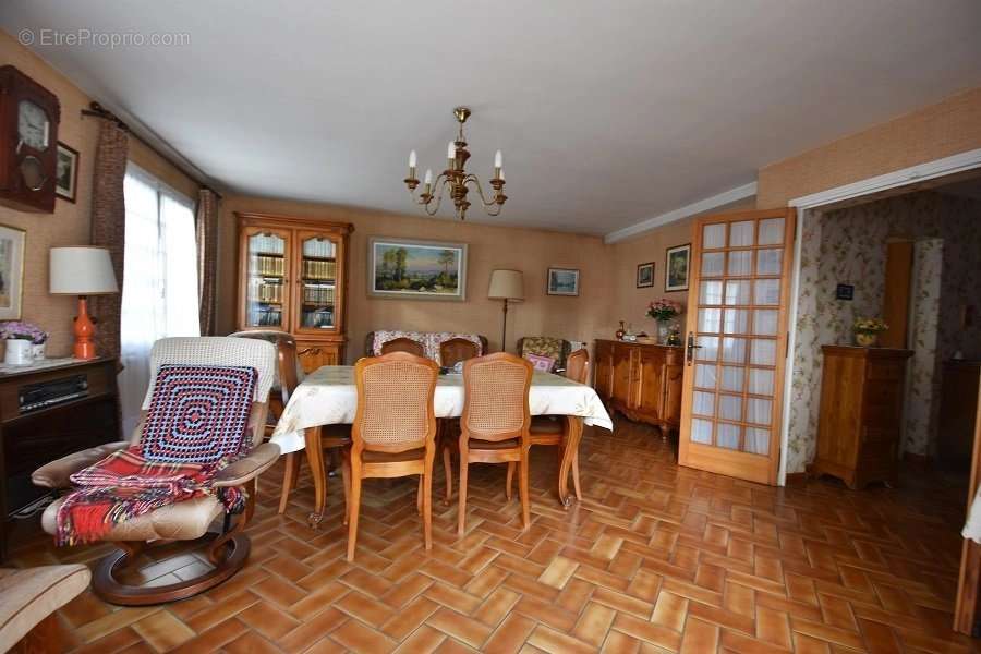 Maison à SAINT-GEORGES-DE-DIDONNE