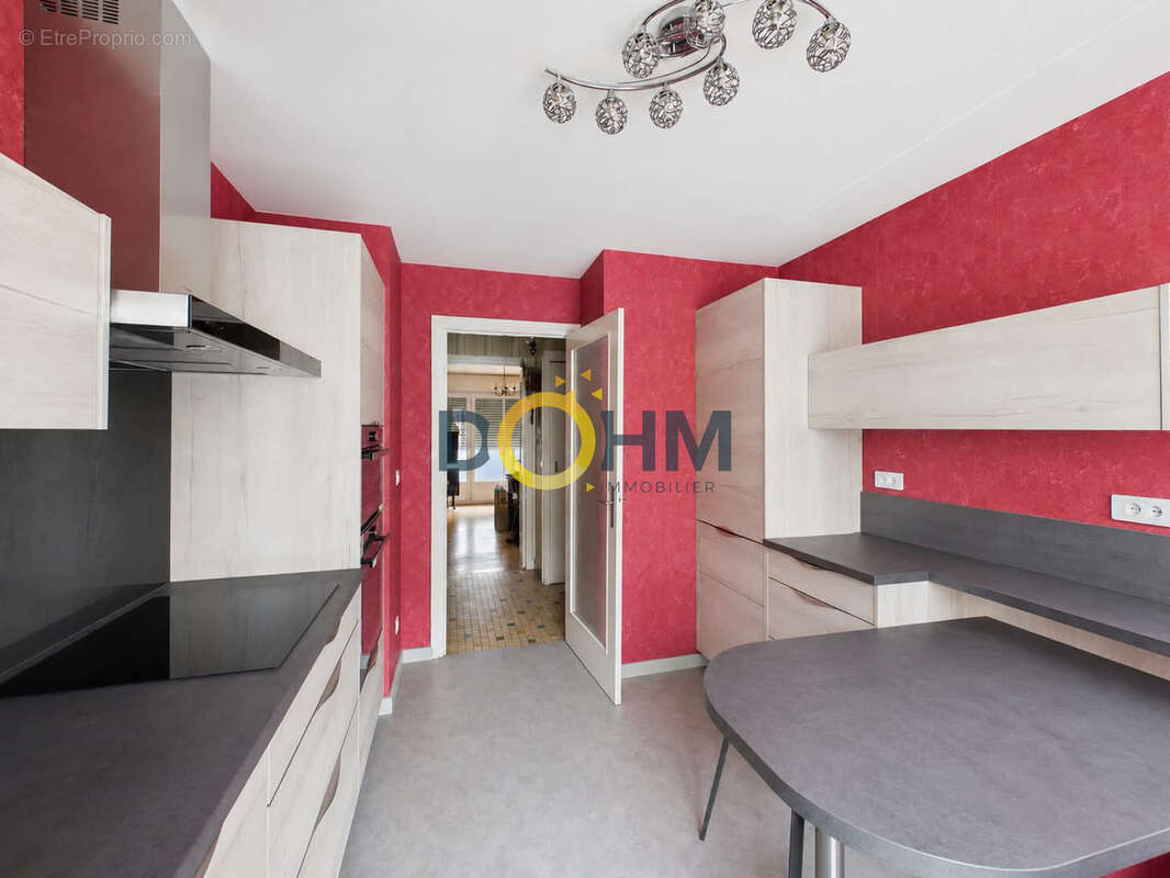 Appartement T3 de 71 m2 avec ascenseur et balcon - photo 2