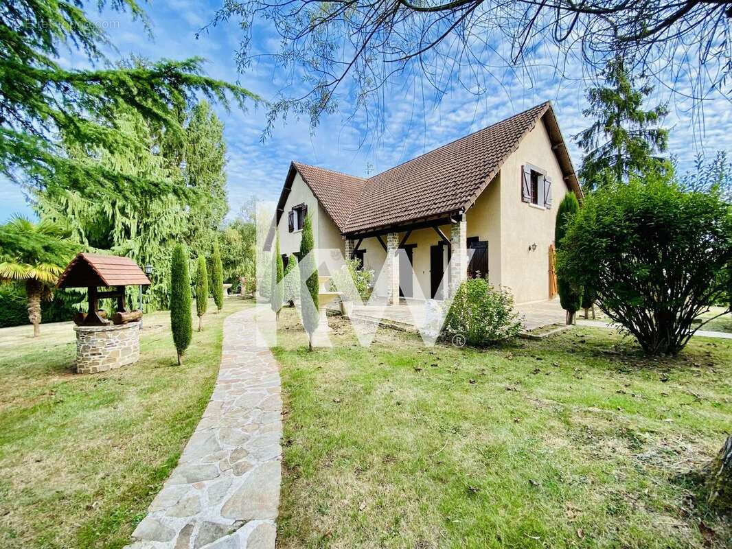 Maison à VERNEUIL-SUR-VIENNE