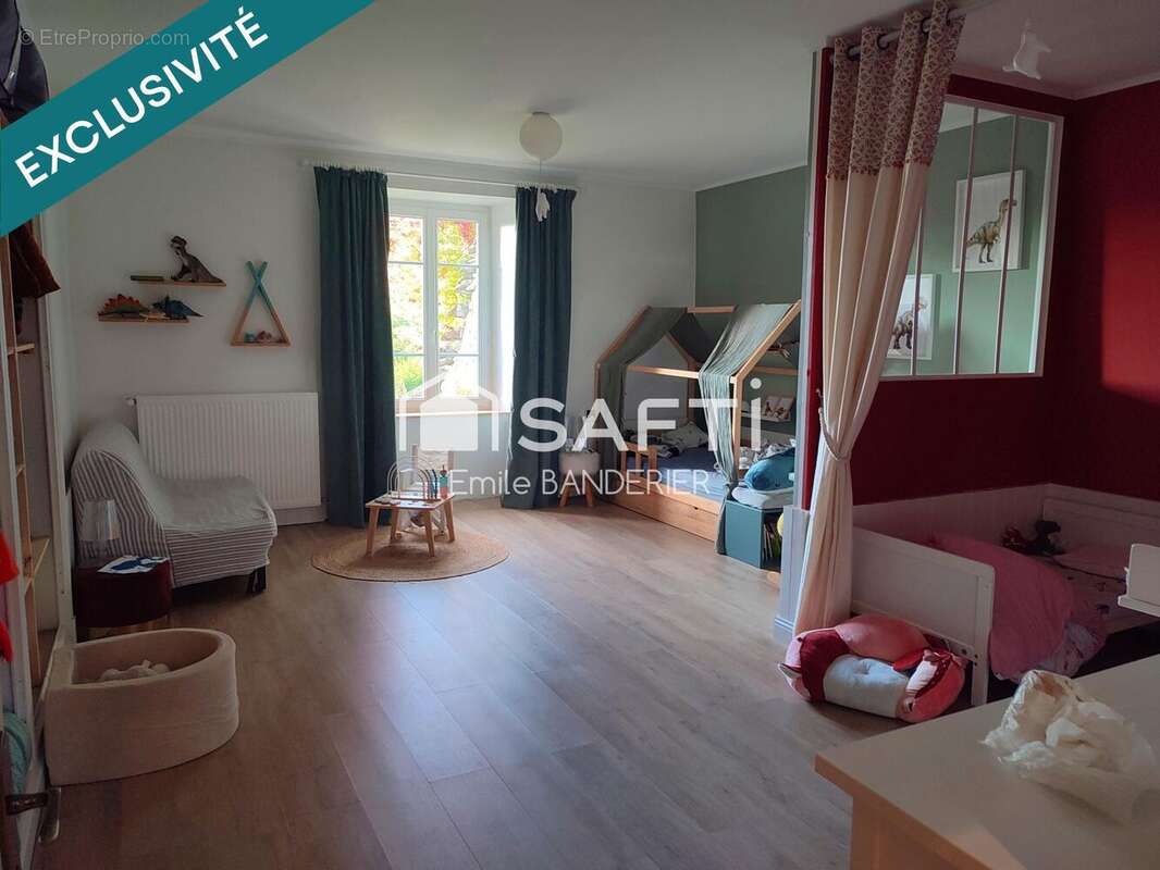 Maison 113 m² à Saugeot  - photo 9