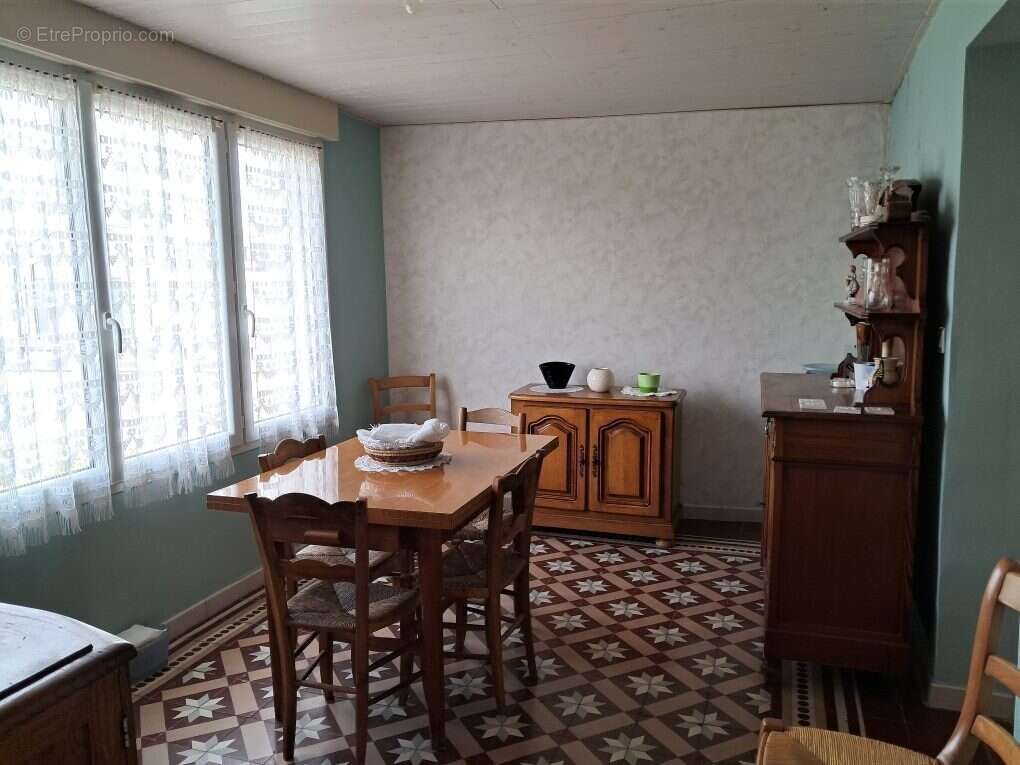 Maison à BOUIN