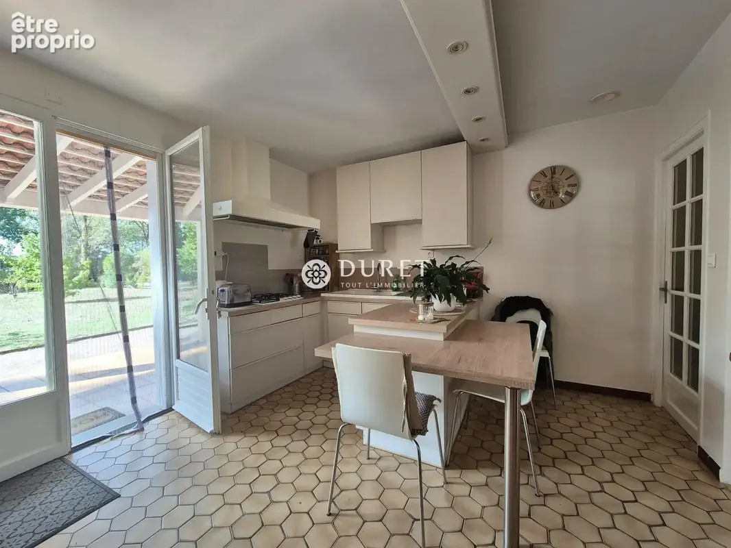 Maison 5 pièces 128 m² à vendre à Soullans (85300) - photo 4