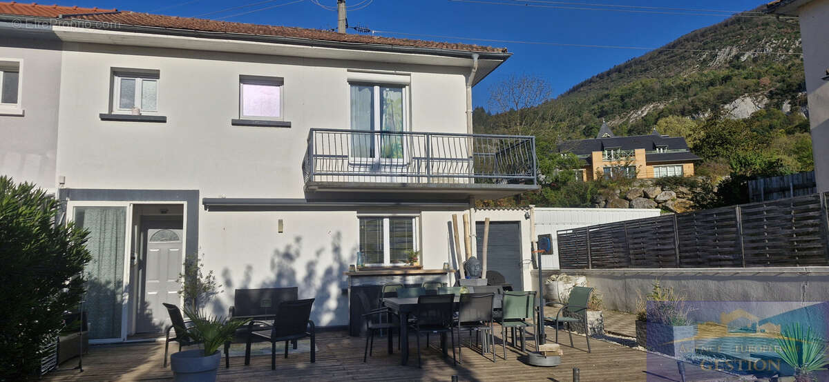 Maison à LOURDES