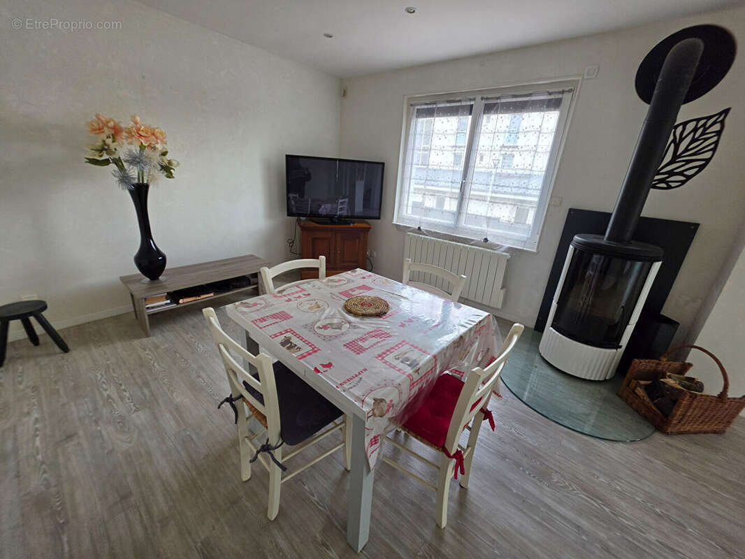 Maison à MERVILLE-FRANCEVILLE-PLAGE