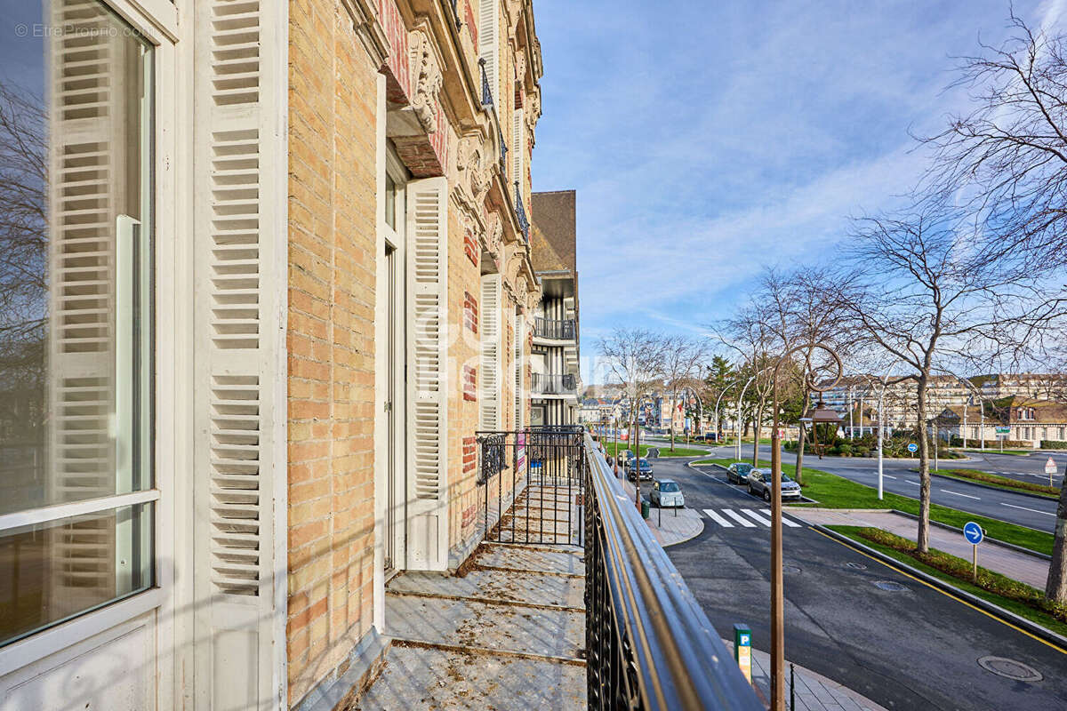 Appartement à DEAUVILLE