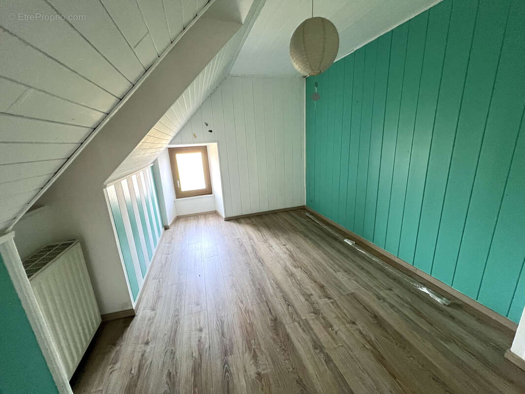 Maison à LAFAGE-SUR-SOMBRE