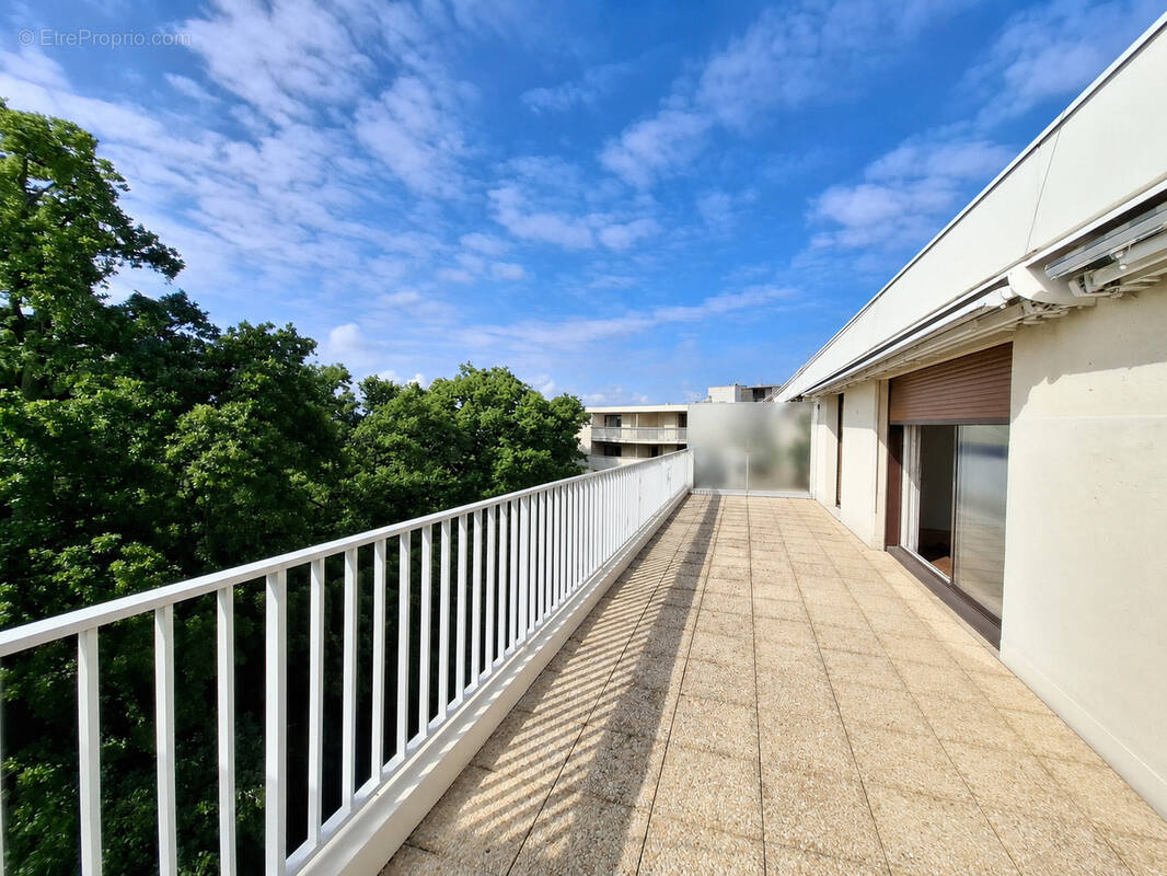 Appartement à VERSAILLES