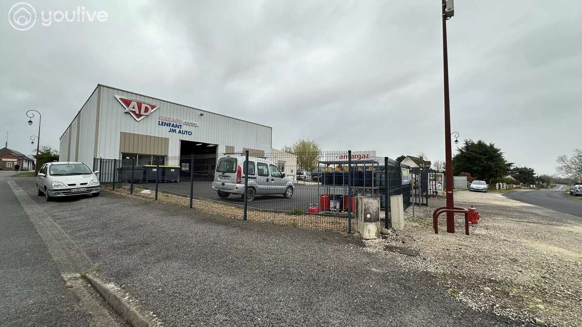 Commerce à MONTIGNY-LE-CHARTIF