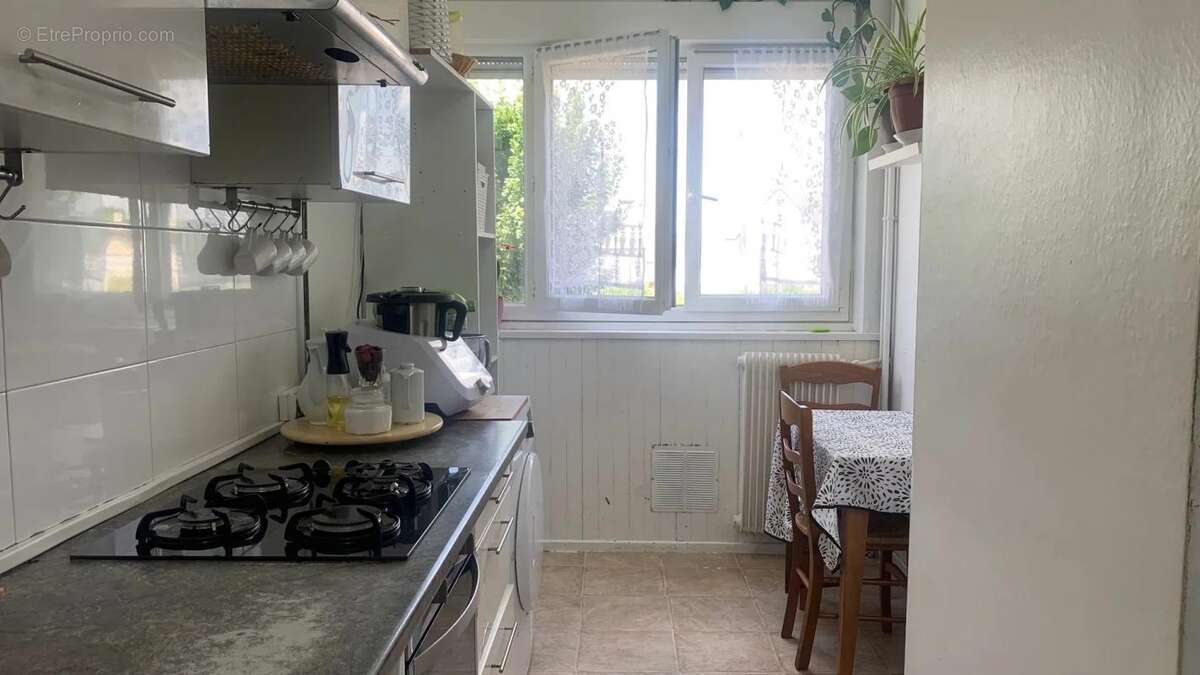 Appartement à ROMILLY-SUR-SEINE