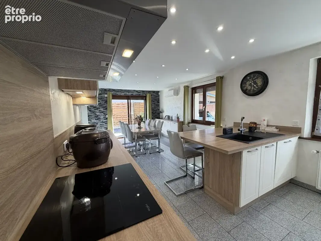Maison individuelle -- 116 m2 -- Prestations soignées & clé en main - photo 5