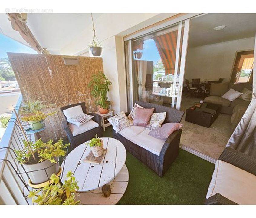 Photo Appartement à Le Cannet au prix de 295 000€