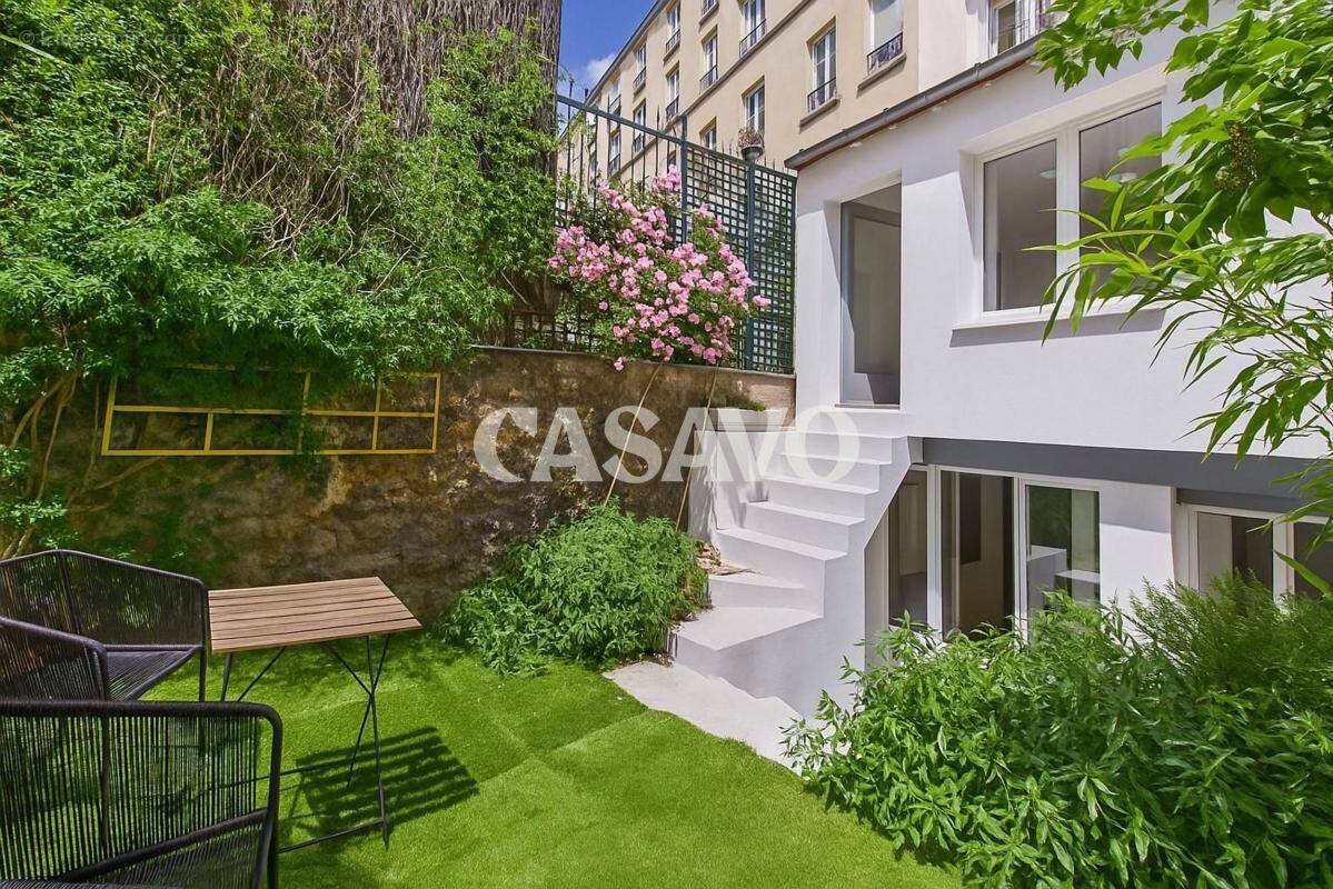 Appartement à PARIS-18E