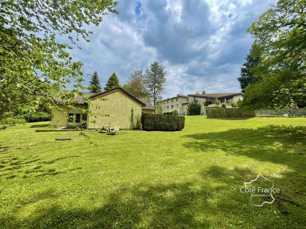 Appartement à PEYRAT-DE-BELLAC