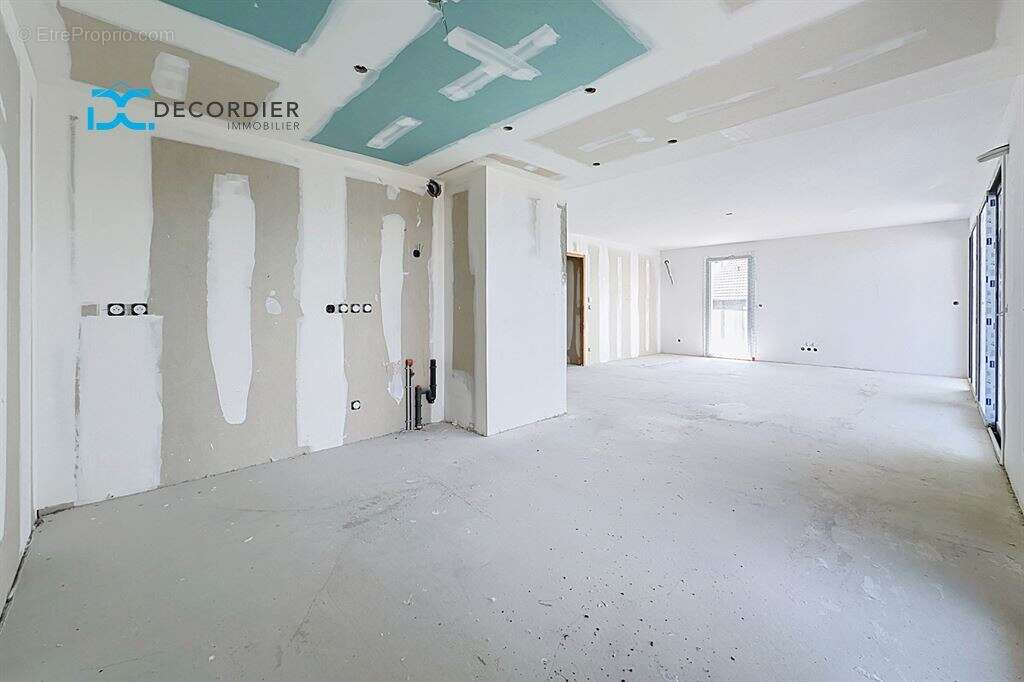 Appartement t5 neuvecelle neuf - photo 5