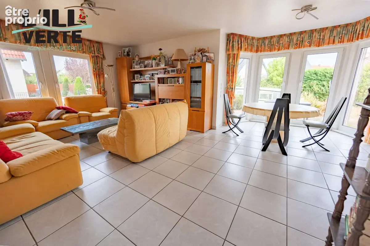 Maison 7 pièces 165 m² à vendre à Mundolsheim (67450) - photo 9