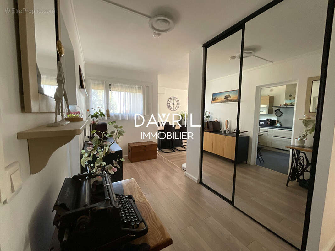 Appartement CONFLANS STE HONORINE - 4 pièce(s) - 75 m2 - photo 8