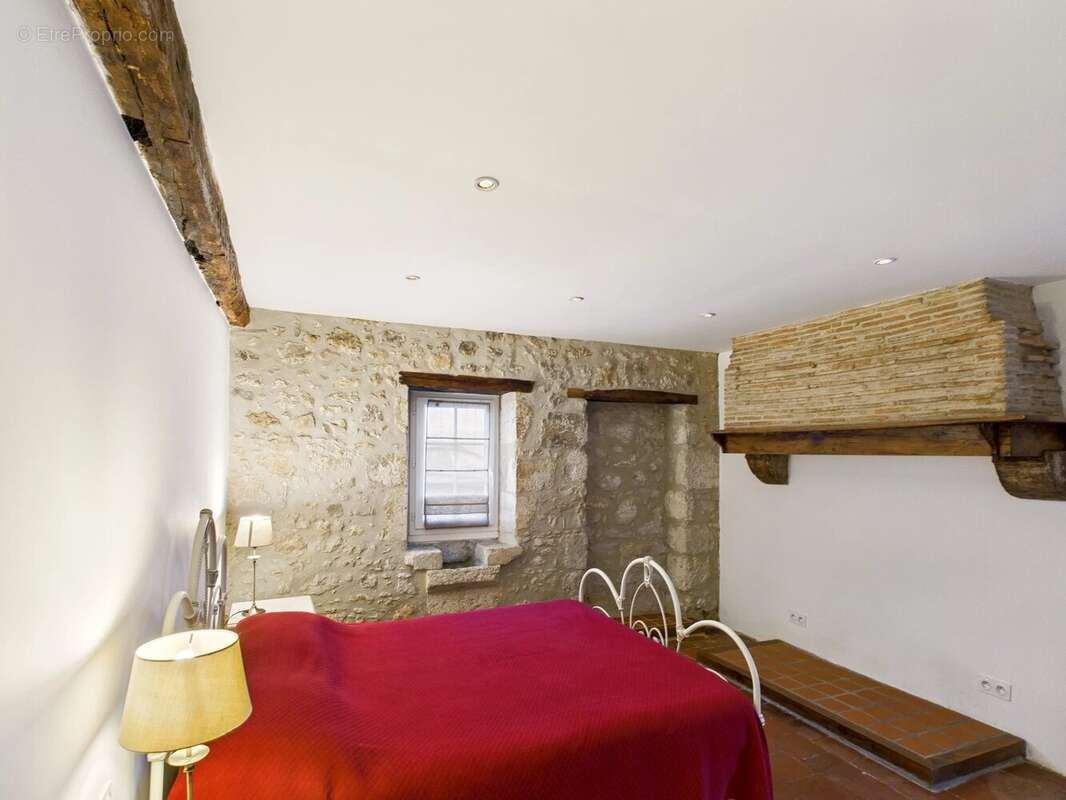 Maison à EYMET