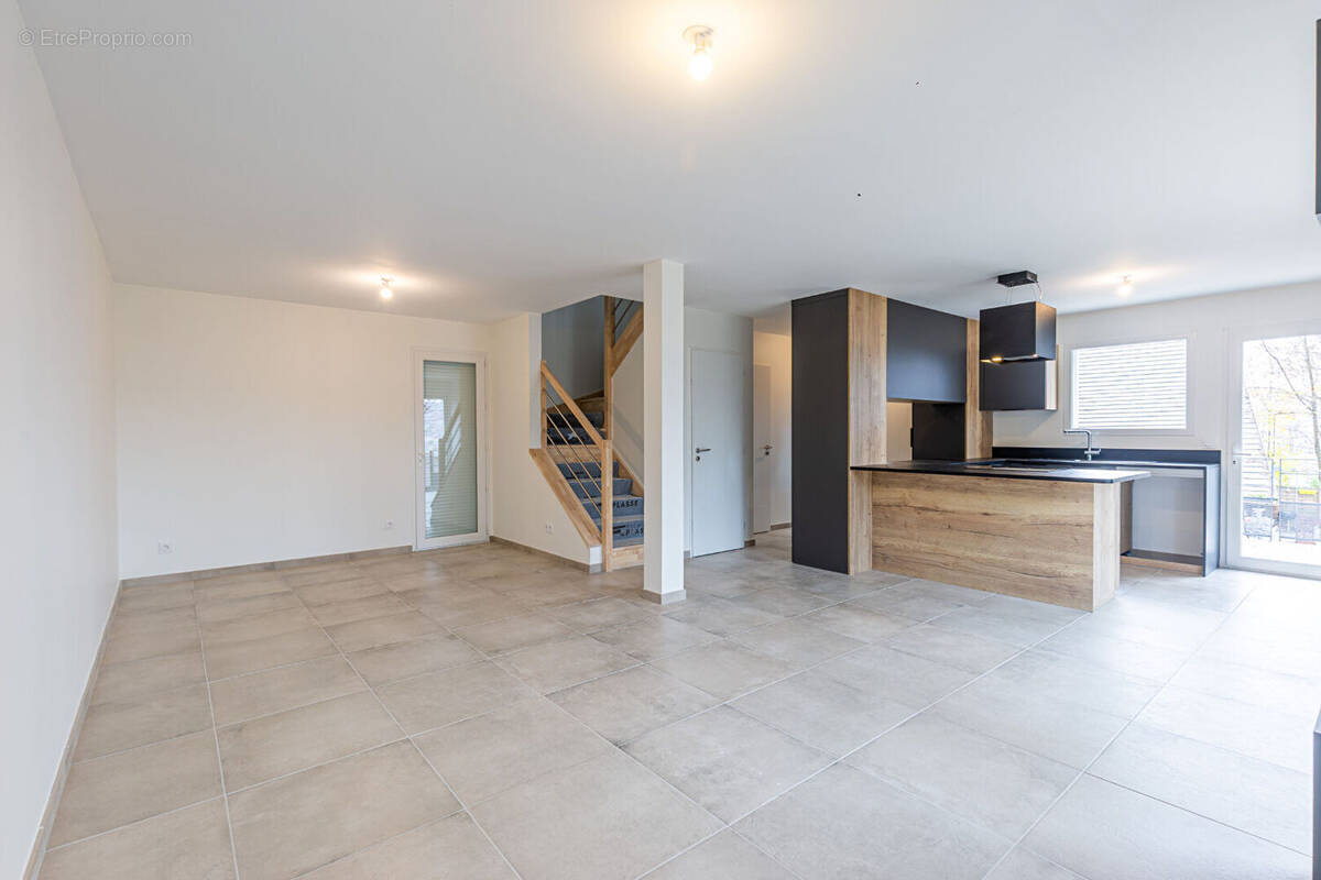 Maison à MARCELLAZ-ALBANAIS