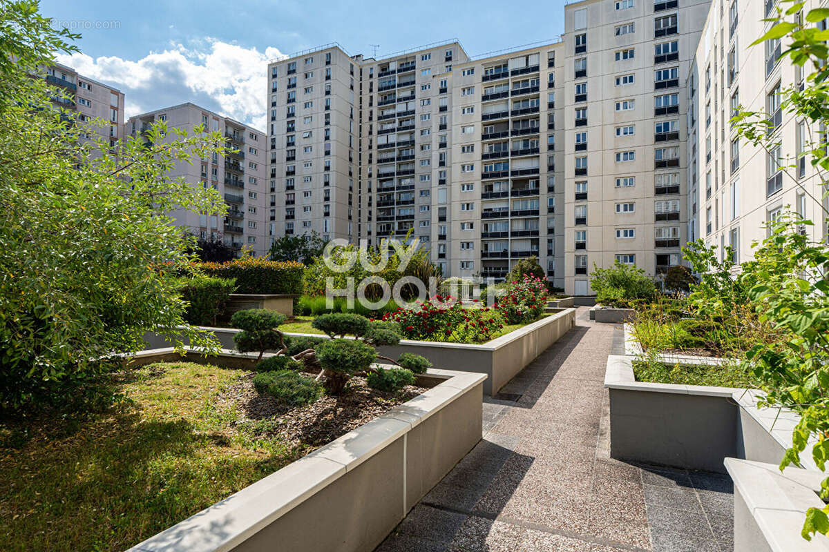 Appartement à ASNIERES-SUR-SEINE