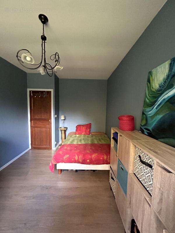 Maison à VARENNES-VAUZELLES