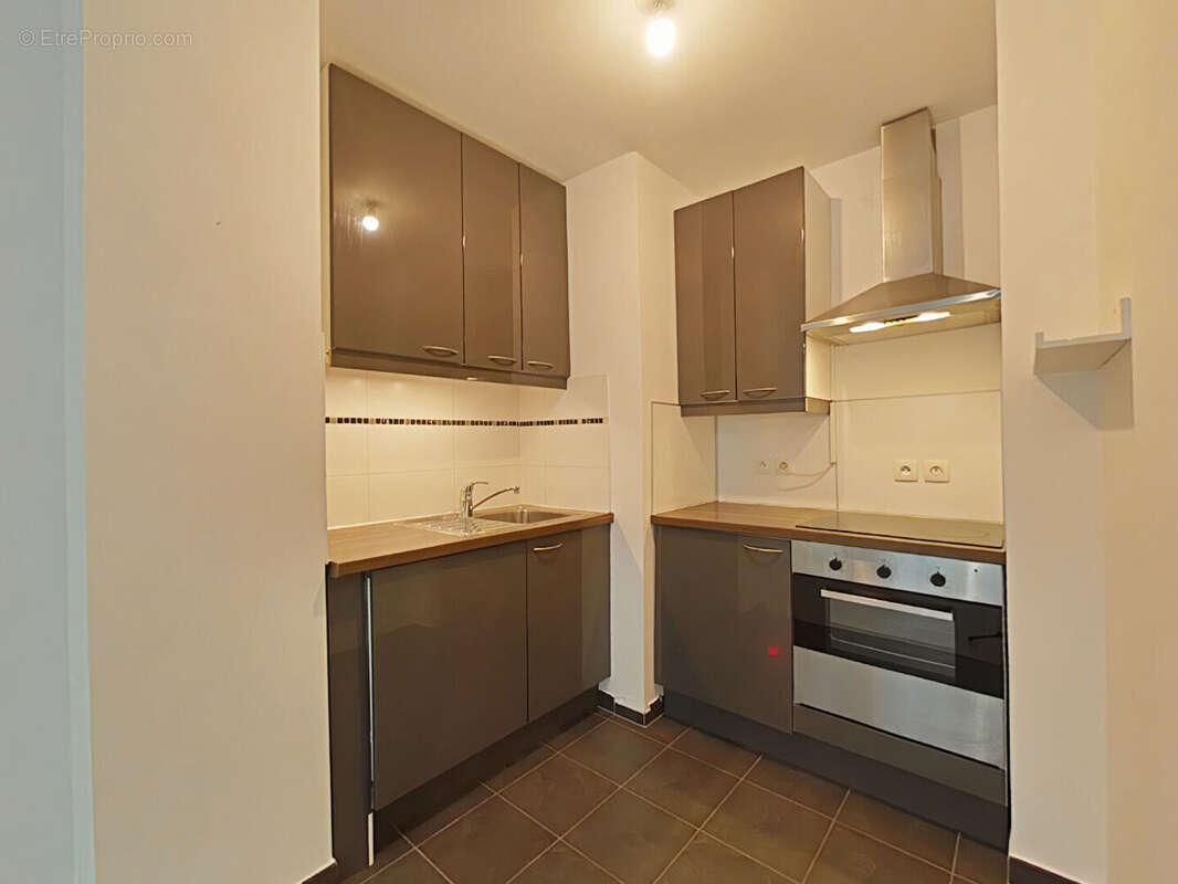 Appartement à FONTENAY-LE-FLEURY