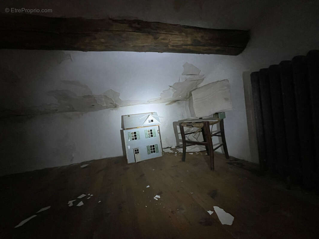 Maison à SAINT-PONS-DE-THOMIERES