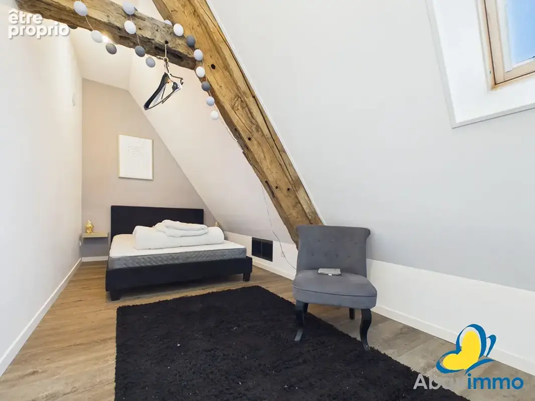Maison en pierre rénovée avec grandes dépendances - photo 14