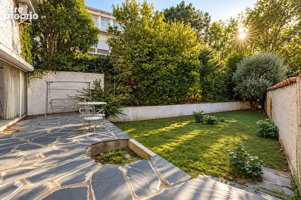 Villa d’architecte des années 70 – 310 m² habitables – architecture remarquable - photo 10