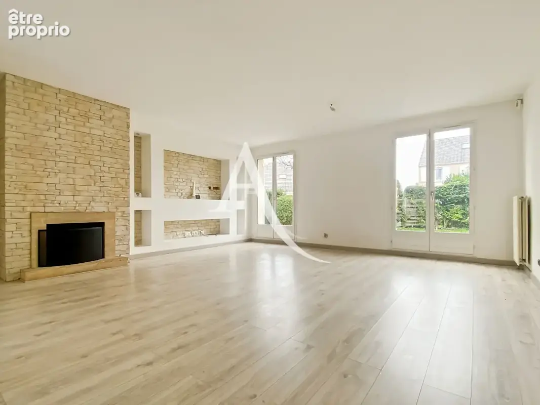 Maison individuelle à Elancourt de 6 pièce(s) 117 m2 - photo 2