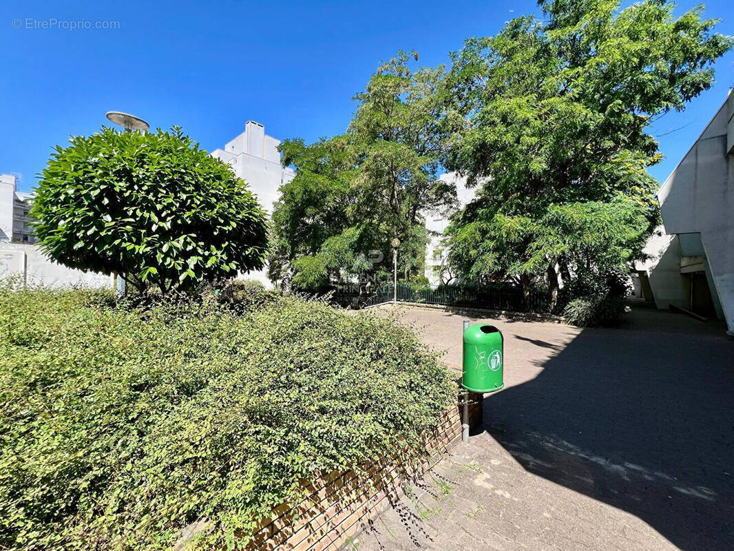 Appartement à HOUILLES