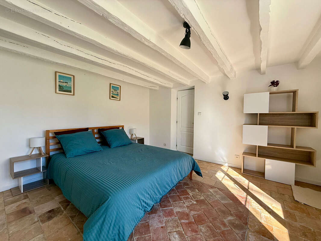 Maison à AZAY-SUR-CHER