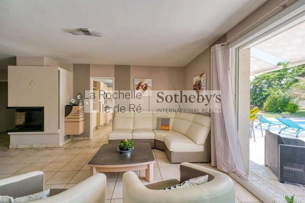 Maison familiale avec piscine, grand terrain et gîte indépendant - photo 7