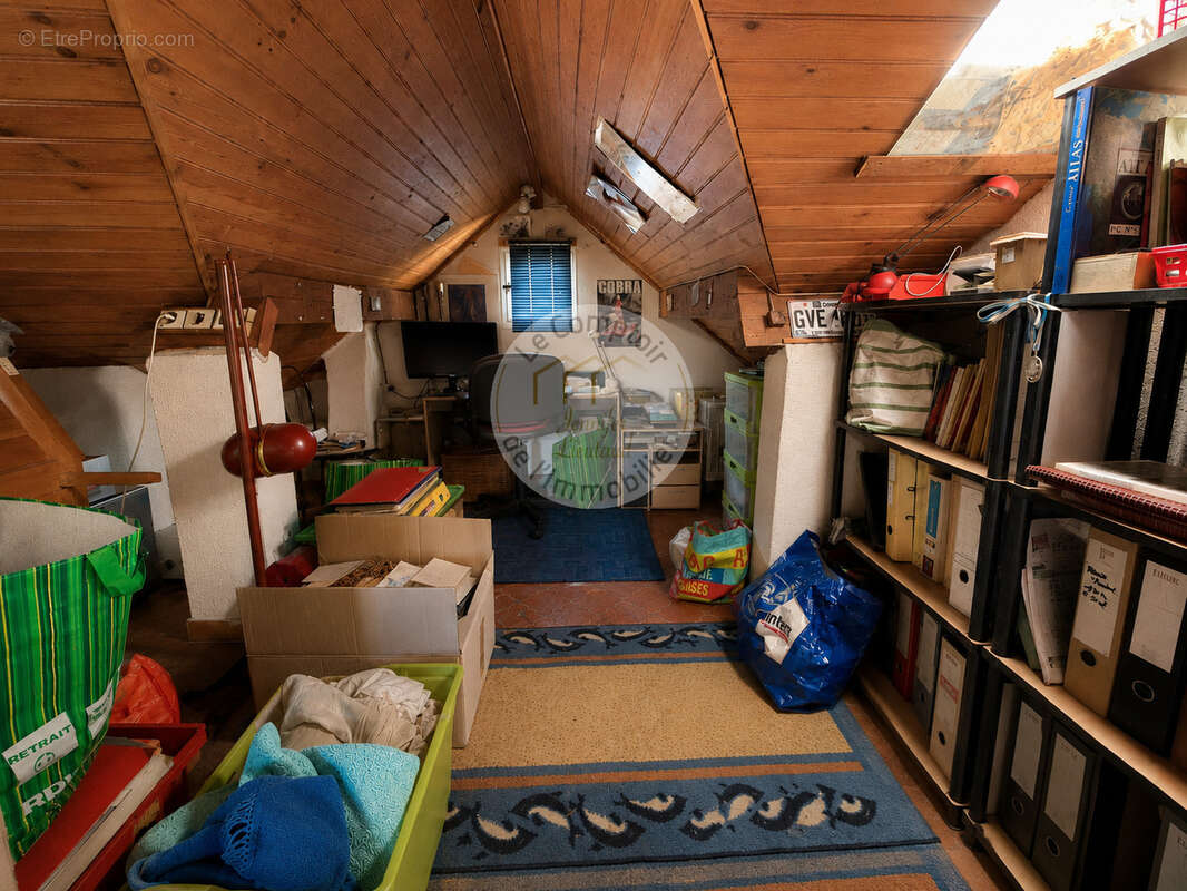 Sainte marguerite: maison de caractère avec piscine   emplacement d'exception ! - photo 17