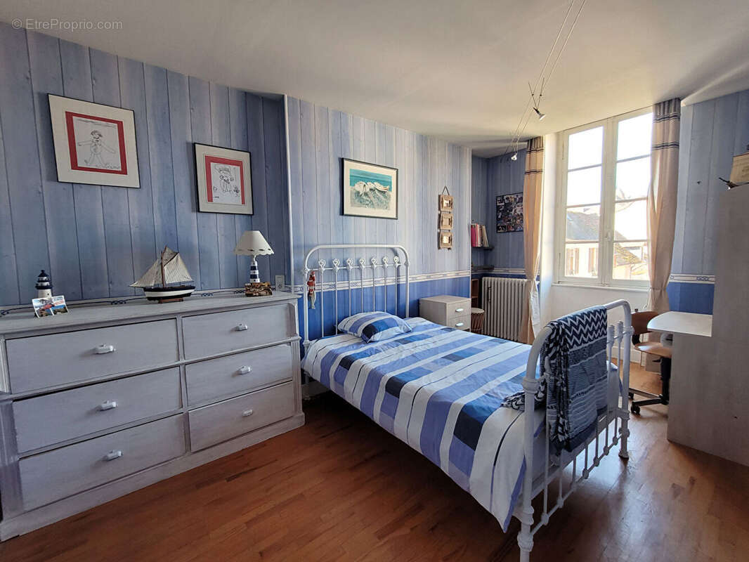 Appartement à SAINT-POURCAIN-SUR-SIOULE