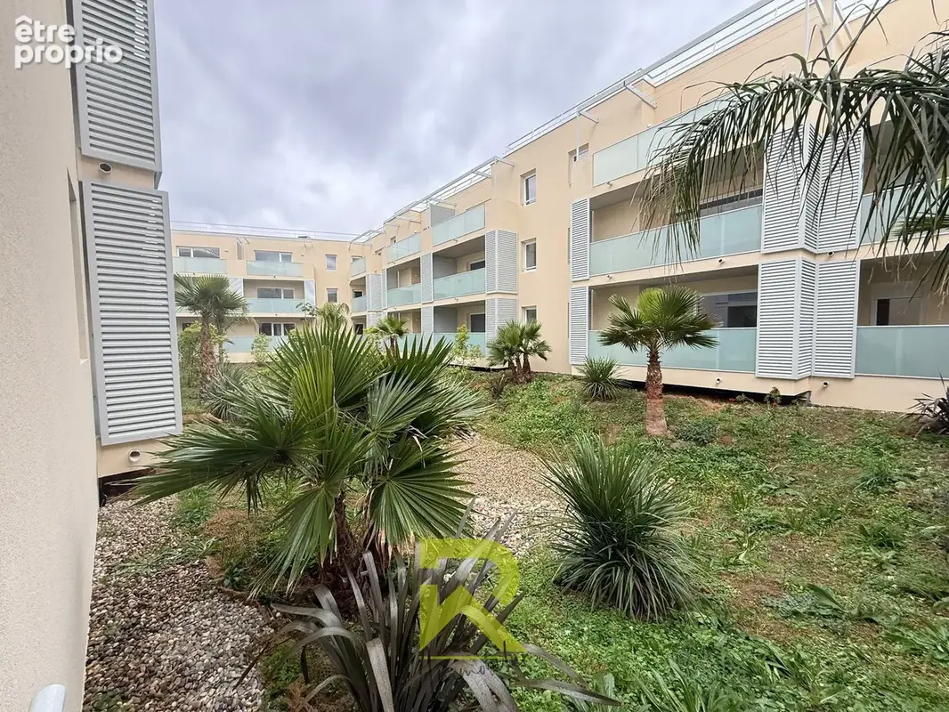 Agde - appt t3 / res seniors- parking - photo 6