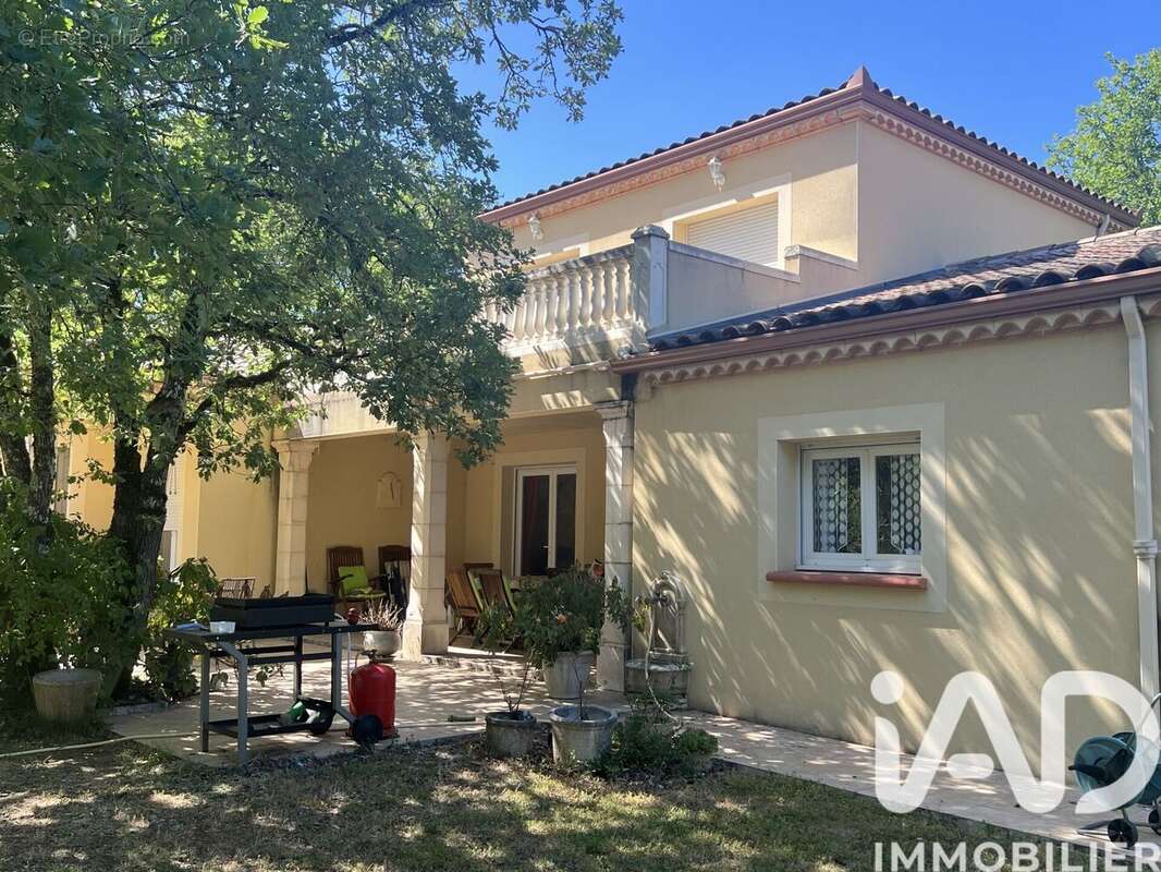 Maison 168 m² à Lalbenque  - photo 3