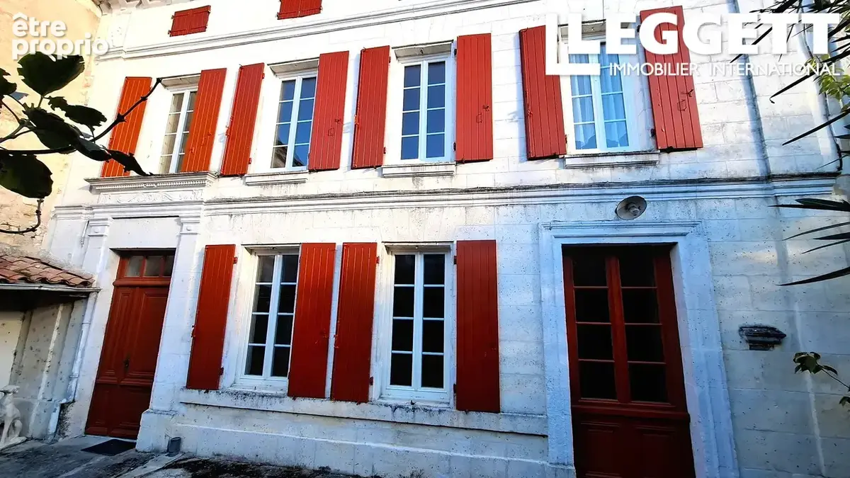 Maison à BROSSAC