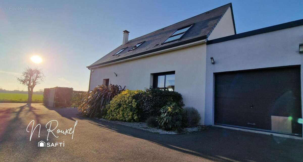 Photo 3 - Maison à EMIEVILLE