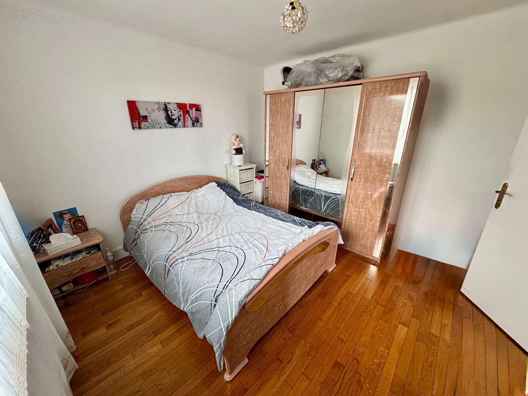 Maison à NOISY-LE-SEC