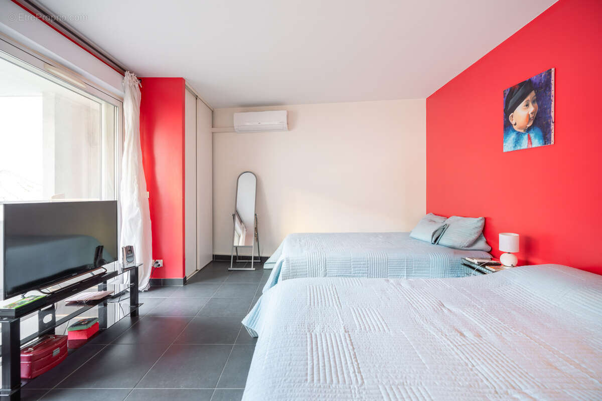 Appartement à MARSEILLE-8E