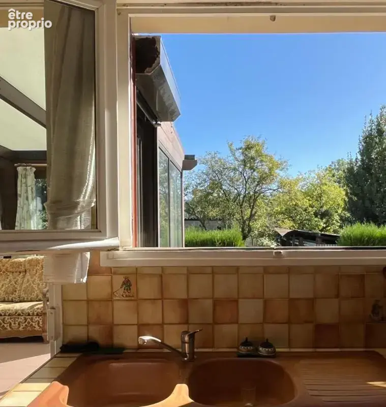 Maison  5 pièce(s) 95 m2 - sur Sous-sol 82m² - Terrain de 1607m² - photo 8