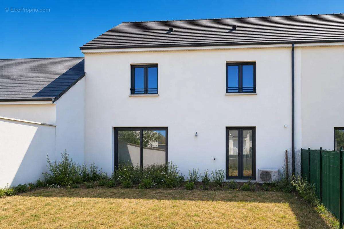 Maison contemporaine 5 pièces de 115 m² située à Vineuil - photo 11